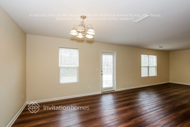 Foto del edificio - 5934 Timbertop Ln