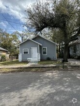 Building Photo - 460 W 19th St