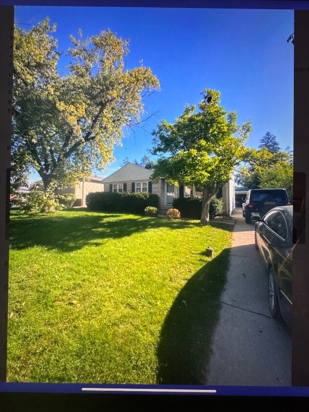 Foto principal - 607 N Kenilworth Ave