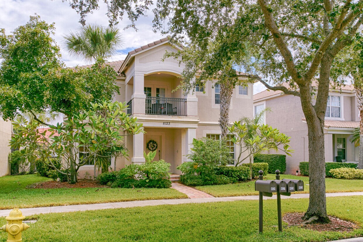 8123 Bautista Way, Palm Beach Gardens, FL 33418 House Rental in Palm
