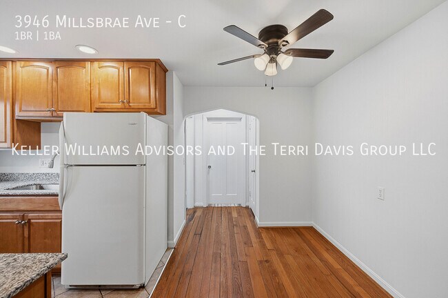 Foto del edificio - 3946 Millsbrae Ave