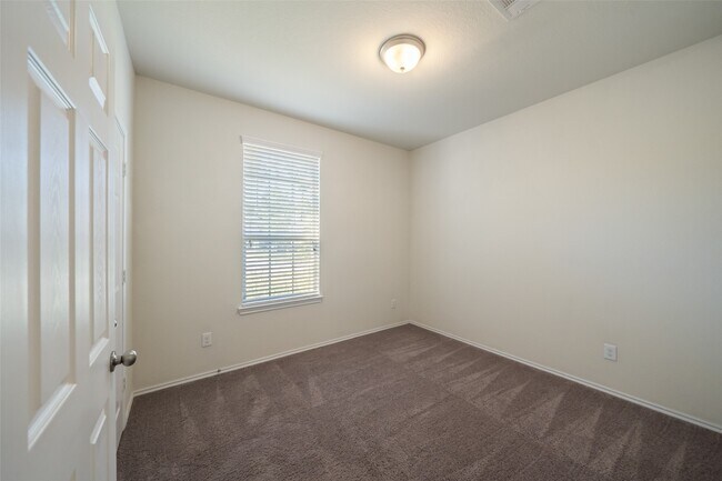 Foto del edificio - 2055 Lost Timbers Dr