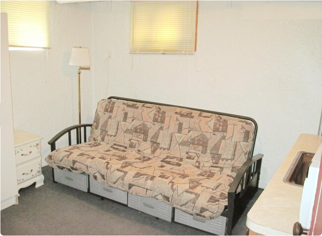 Livingroom - 404 Virginia Ave