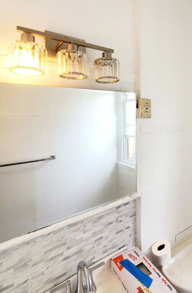 Foto del edificio - 819 N 64th St