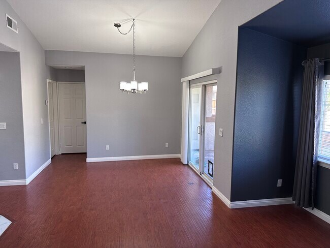 Foto del edificio - 10370 Scripps Poway Pkwy