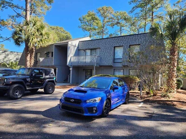 Foto del edificio - 435 Salt Marsh Cir