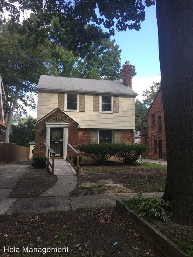 Primary Photo - 14424 Greenview Rd