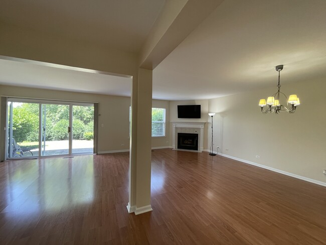 Foto del edificio - 3025 Crystal Rock Rd