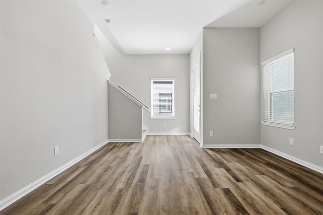 Foto del edificio - 9912 A Clark Rd