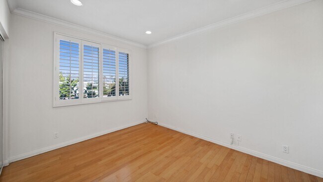 Foto del edificio - 2 bedroom 2.5 bathroom