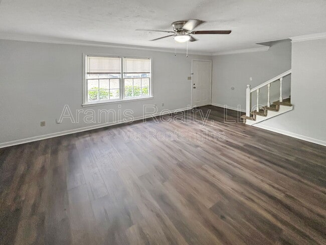 Building Photo - 3015 Spruce Cir