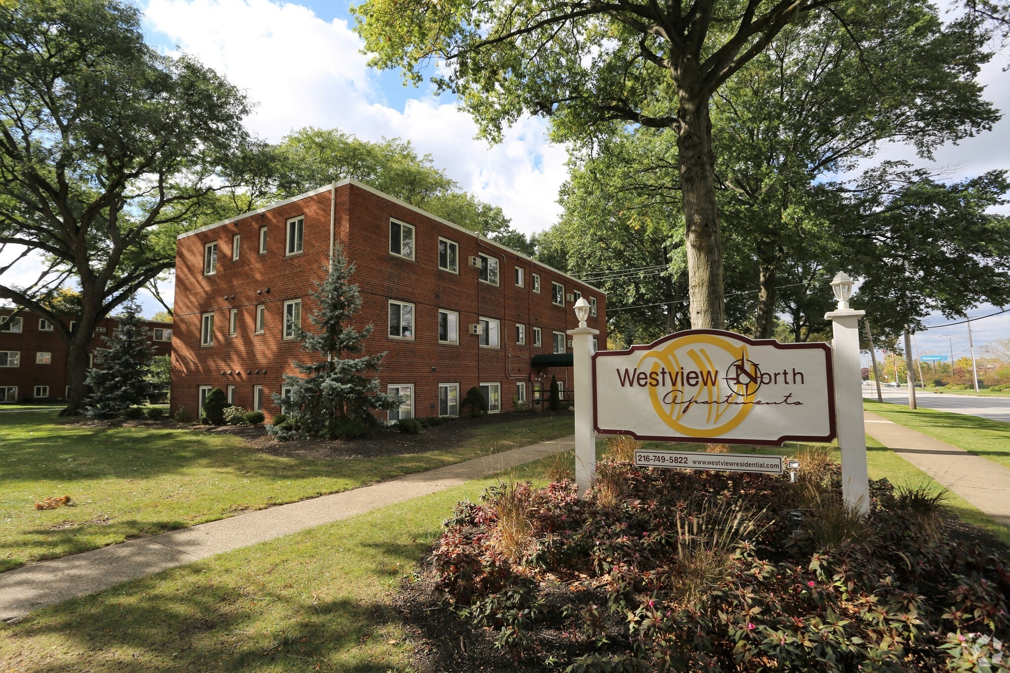 Westview North Apartments – photo 1 of 25