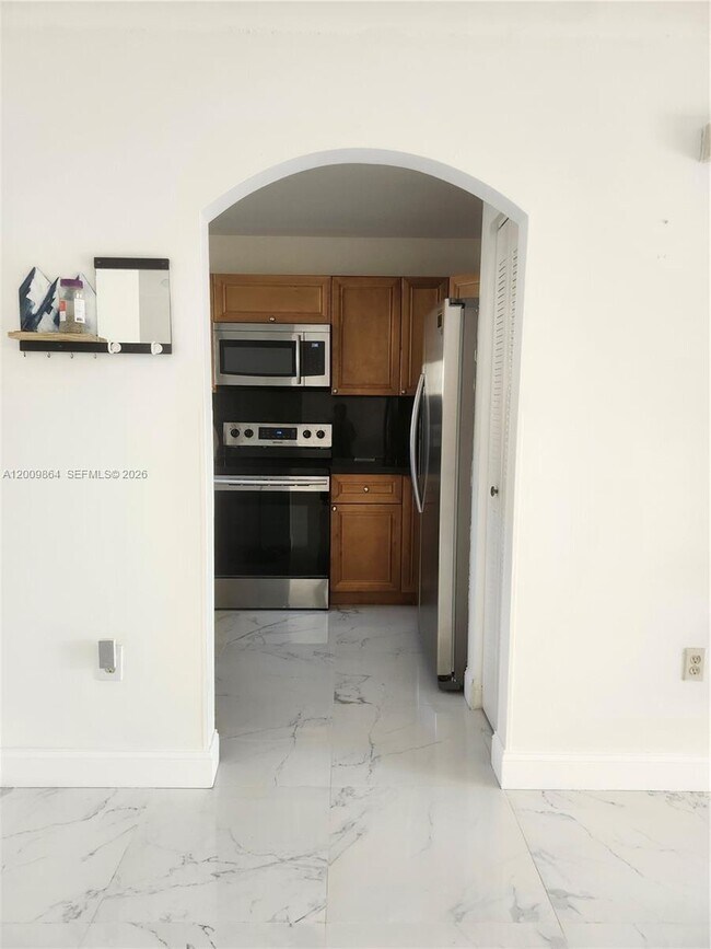 Foto del edificio - 312 NW 114th Ave
