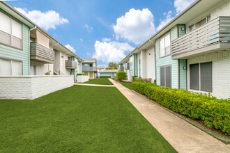 Building Photo - Las Ventanas