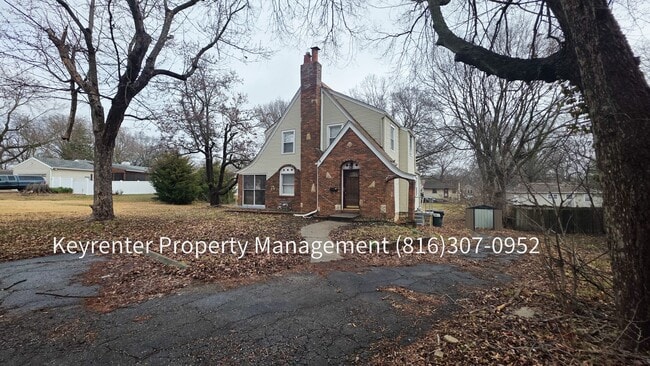 Building Photo - 3 Bed 1 Bath ready to rent!