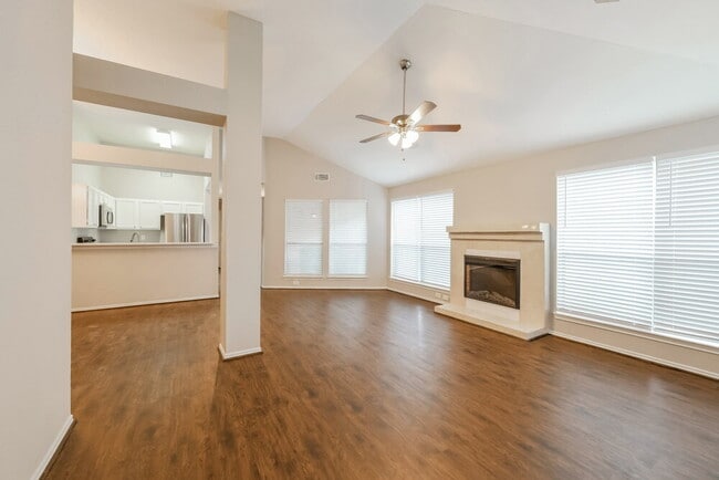 Building Photo - 13819 Smokey Trail Dr