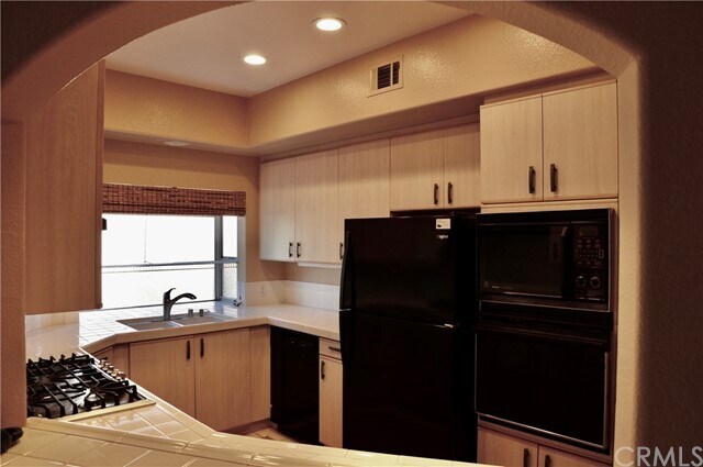 Building Photo - 93 Via Athena