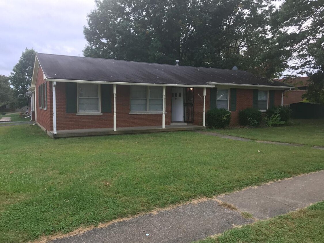 1880 Wickland Dr, Lexington, KY 40505 House Rental in Lexington, KY