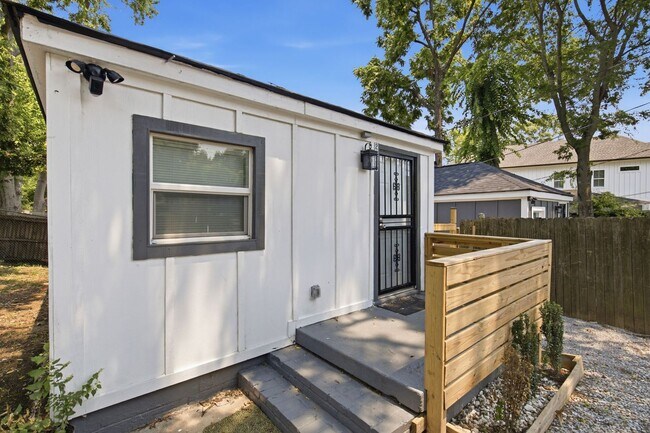 Foto del edificio - 2336 Clifton Ave