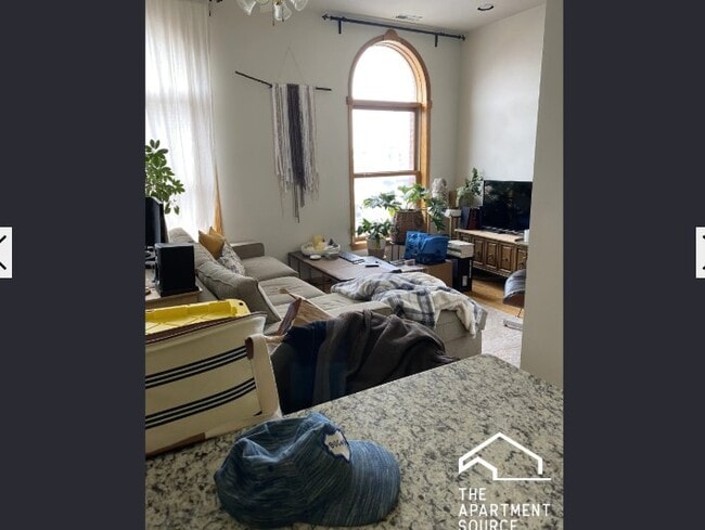 Photo - 509 N Racine Ave Apartment