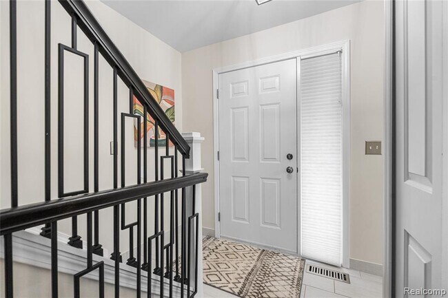 Foto del edificio - 1476 Oakbrook E Dr