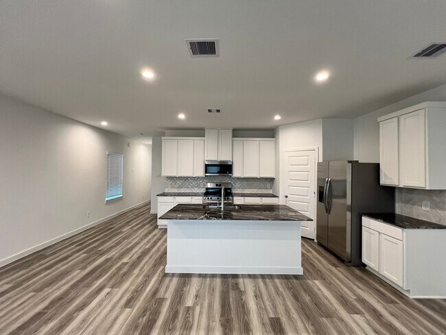 Foto del edificio - 2837 Lisburn Ter Ln