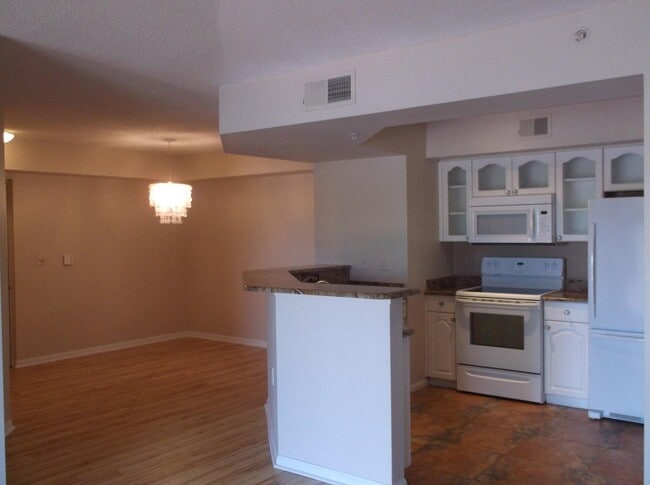 Foto del edificio - 3627 NW Mediterranean Ln