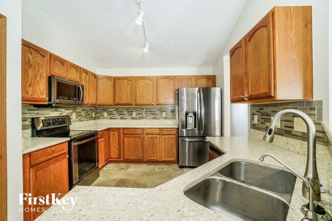 Building Photo - 983 Nolder Dr
