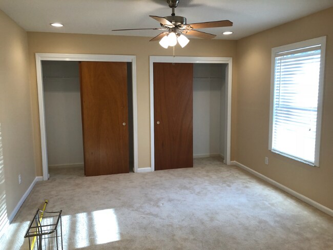 Building Photo - 644 16th St