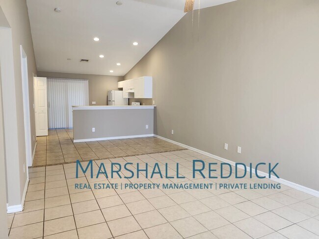 Foto del edificio - Cozy 3 bed 2 bath off Alabama