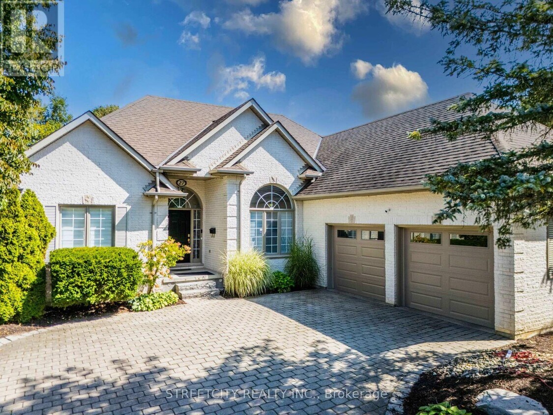 Photo principale - 27 Wynfield Ln