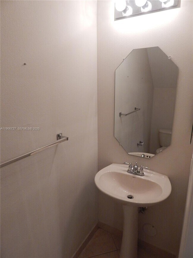 Foto del edificio - 4622 SW 75th Way