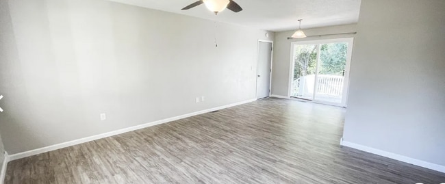 Foto del edificio - 202 S Poplar Ct