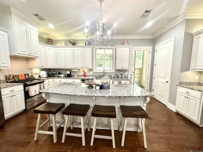 Building Photo - 5180 Myrtle Trail Dr
