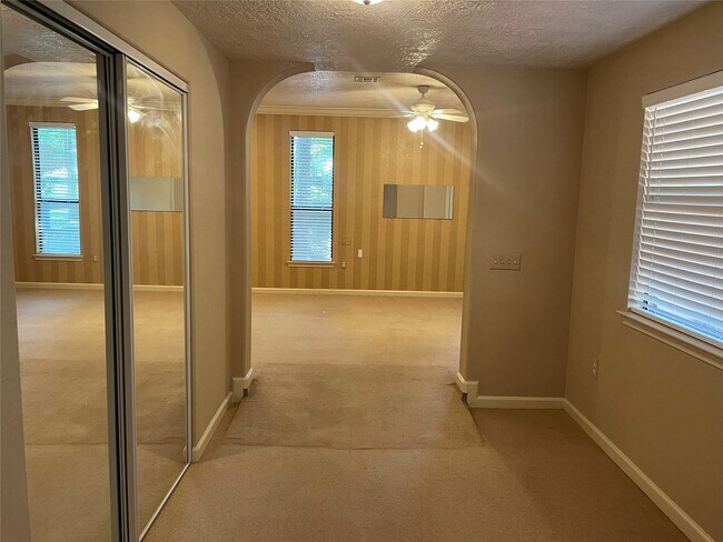 Foto del edificio - 302 Somerset