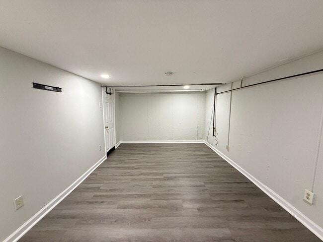 Private Lower-Level Living Space Near Georgetown - Private Lower-Level Living Space Near Georgetown House