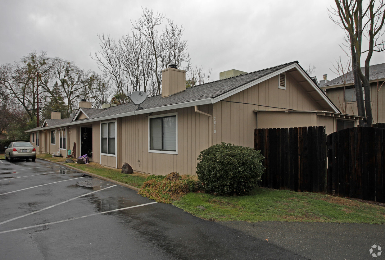 Foto del edificio - Pope Cottages