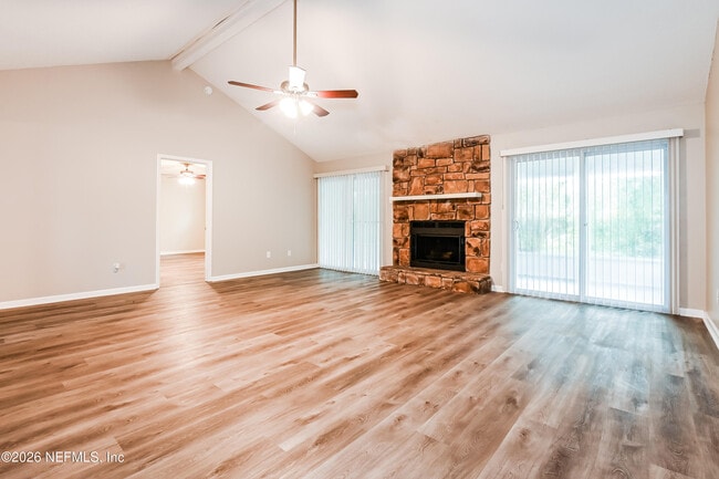 Foto del edificio - 12845 Julington Forest Dr E