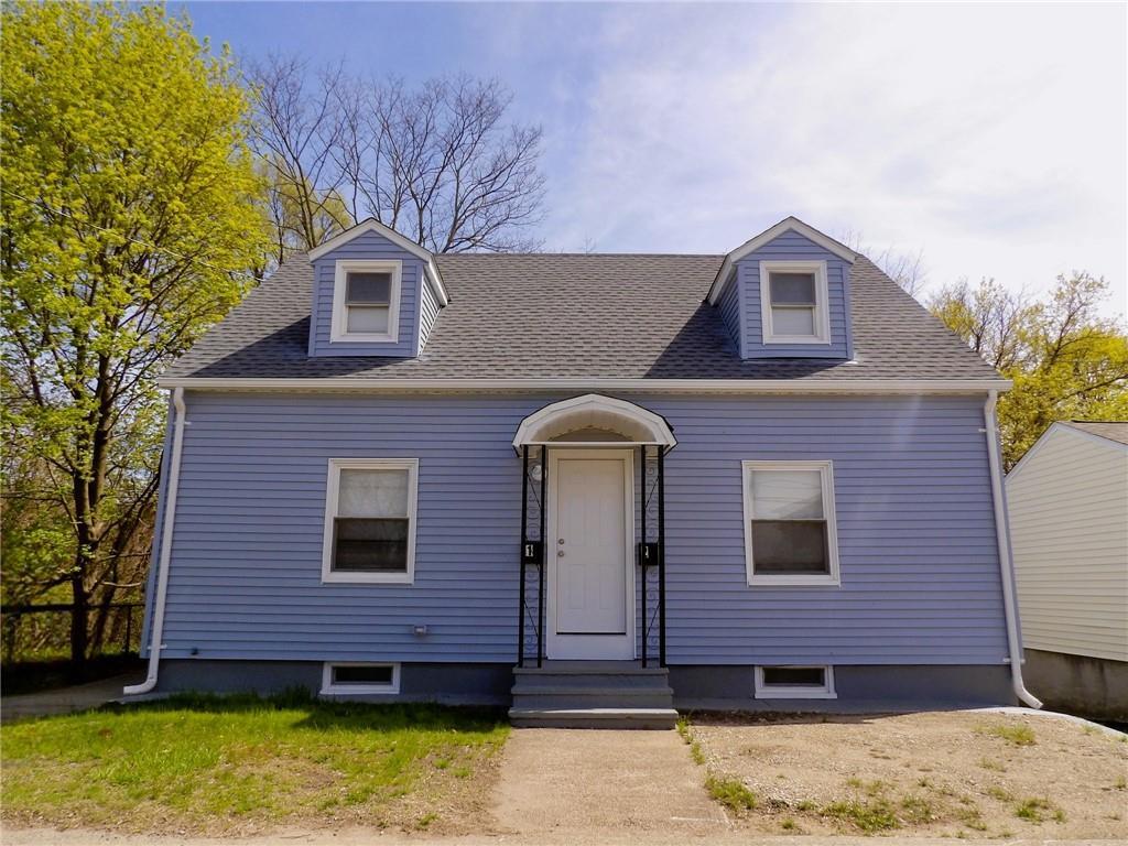 Foto principal - 1049 Central Ave
