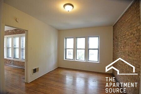 Foto del edificio - 3435 N Elaine Pl