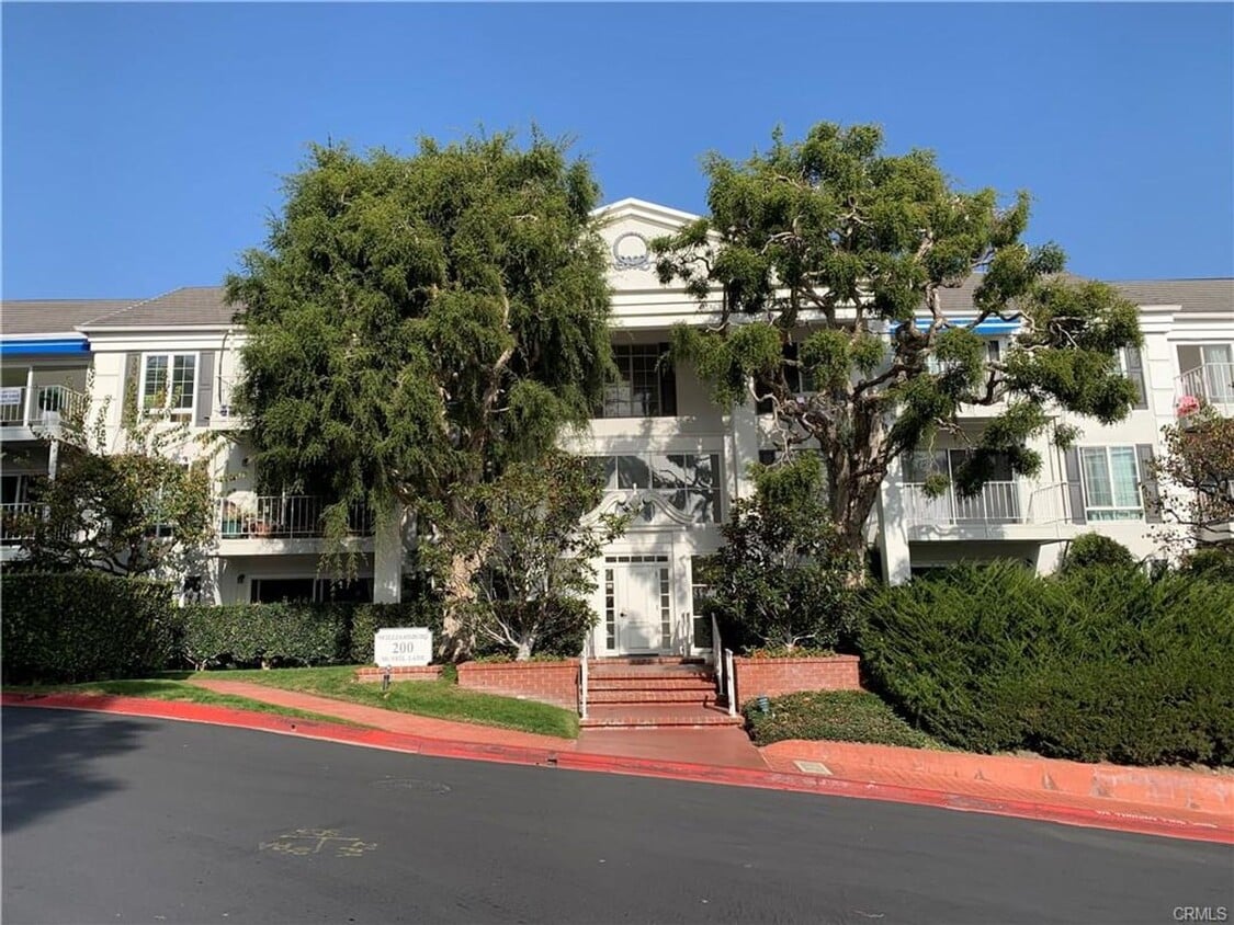 Primary Photo - 200 McNeil Ln