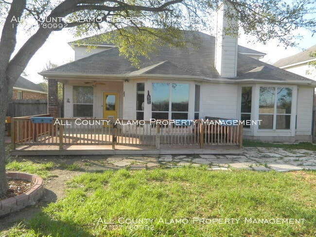 Foto del edificio - 949 Forest Ridge Parkway