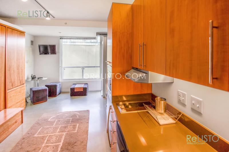 Primary Photo - 766 Harrison St