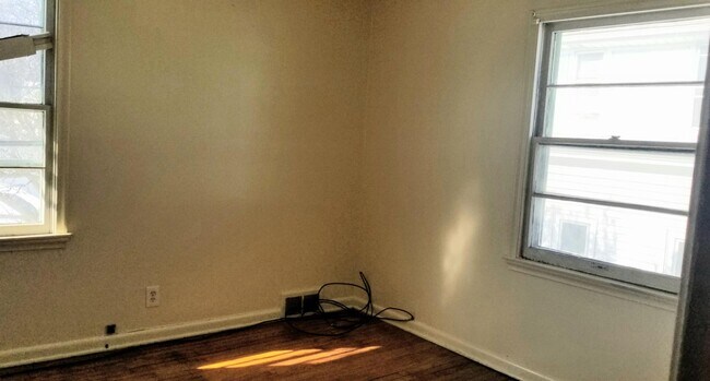 Foto del edificio - 3433 N 76th St