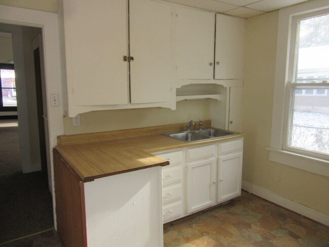 Foto del edificio - 3 br, 1 bath House - 1727 S 10th St