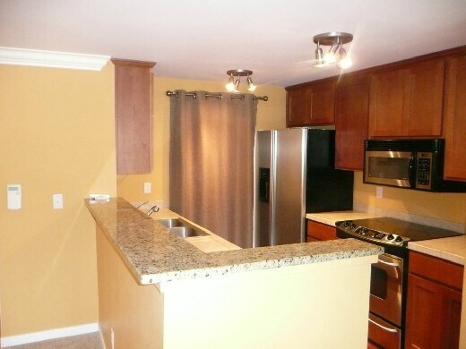 Building Photo - 3BD Condo In Federal Way $1685