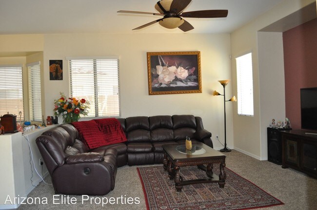 Building Photo - 6 br, 3.5 bath House - 2290 E Indigo Drive