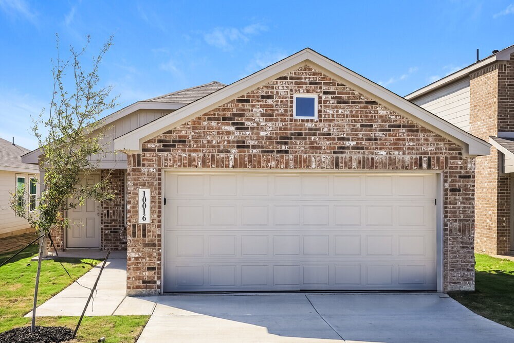 Foto principal - 10016 Mather Way