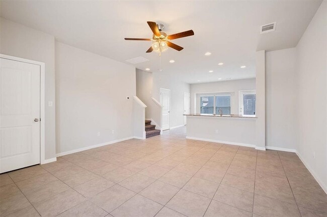 Building Photo - 18007 Malnati Dr