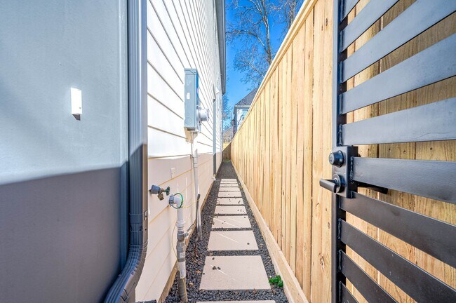 Foto del edificio - 3411 McGowen St